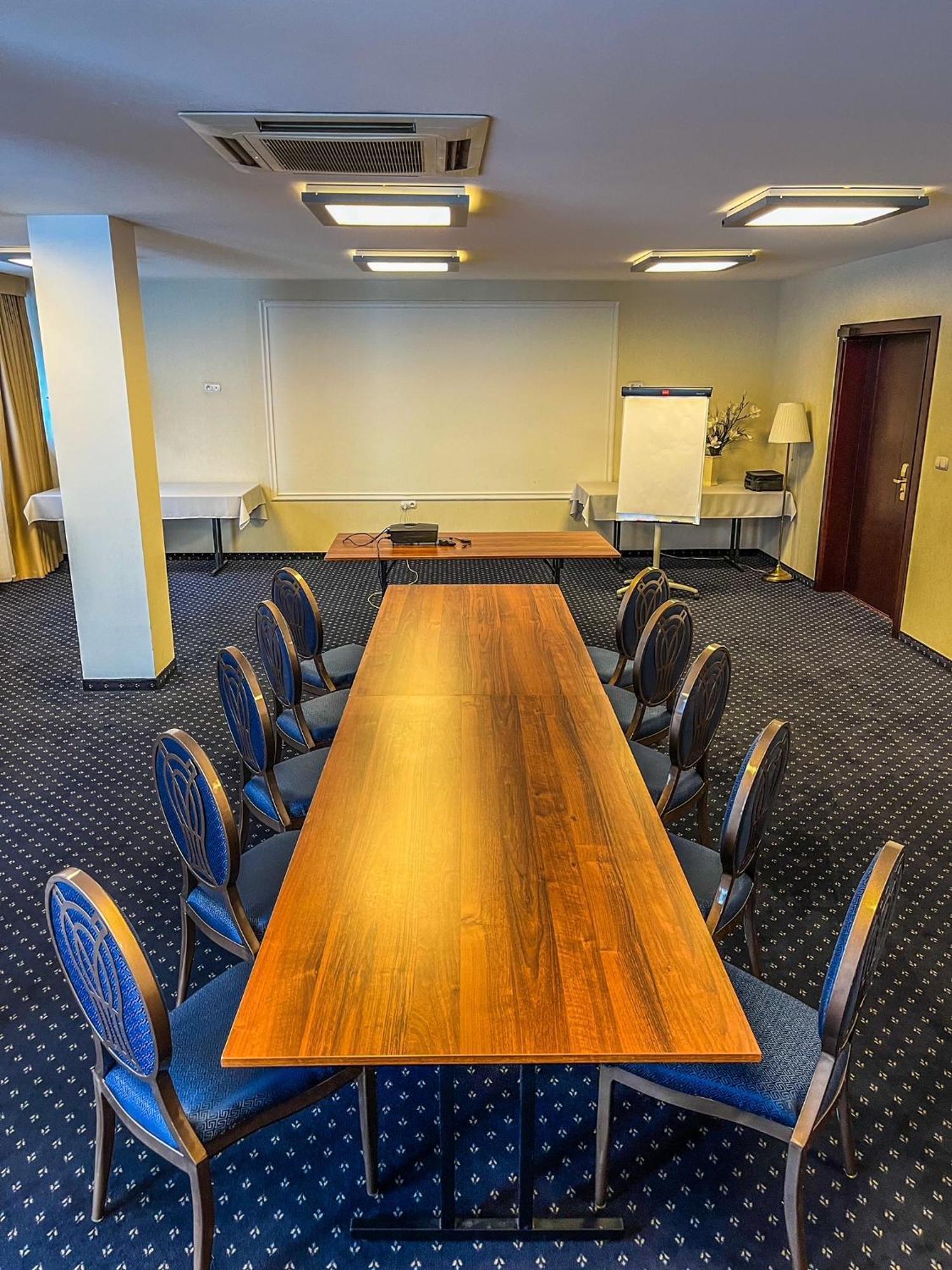 Adria Hotel